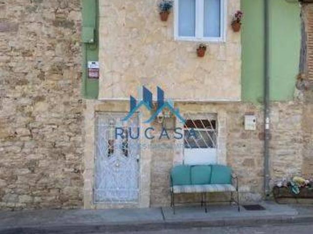 Casa adosada en Venta en Aguilar de Campoo
