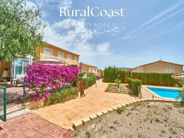 Casa adosada en Venta en Aigües