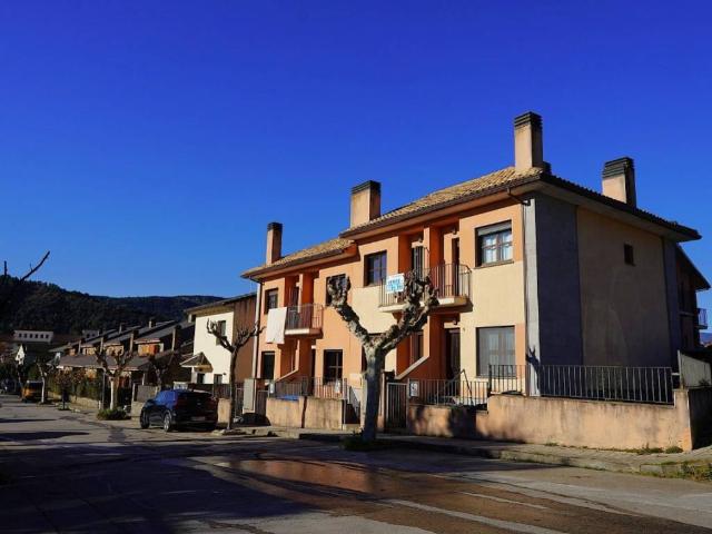 Casa adosada en Venta en Aínsa Sobrarbe