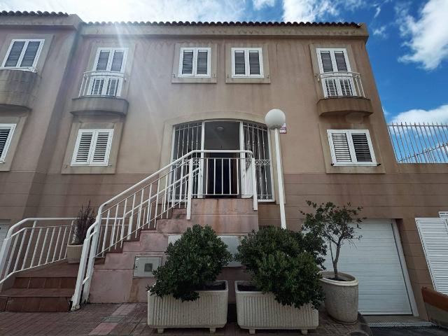 Casa adosada en Venta en Altavista Don Zoilo
