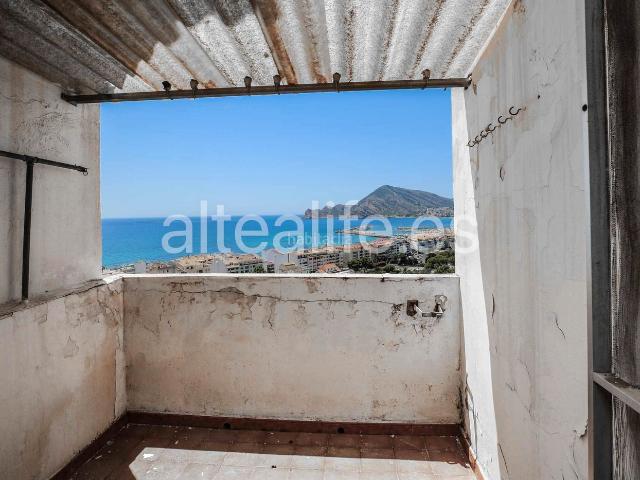 Casa adosada en venta en Altea, Altea Ciudad. Casa de Pueblo con terraza y Vistas al Mar en el Casco Antiguo de Altea. Casas adosadas.