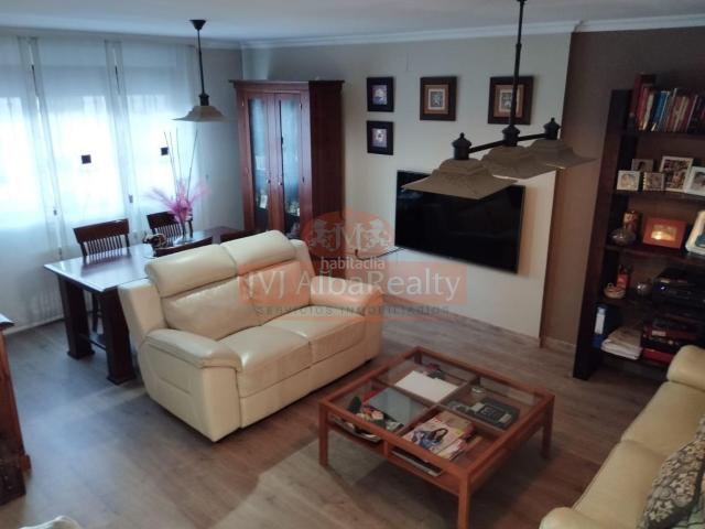 Casa adosada en venta en Albacete, Imaginalia Llanos del Águila. EN VENTA ADOSADO EN IMAGINALIA, EN MUY BUEN ESTADO. Casas adosadas.