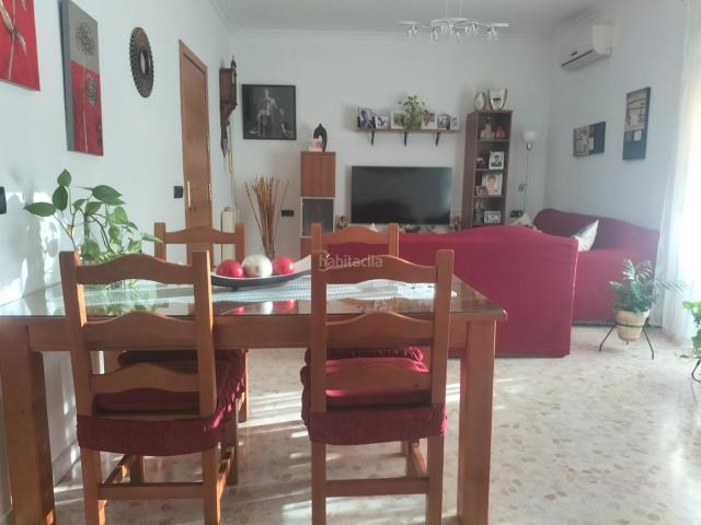 Casa adosada en venta en Albaida del Aljarafe. Casas adosadas Albaida del.
