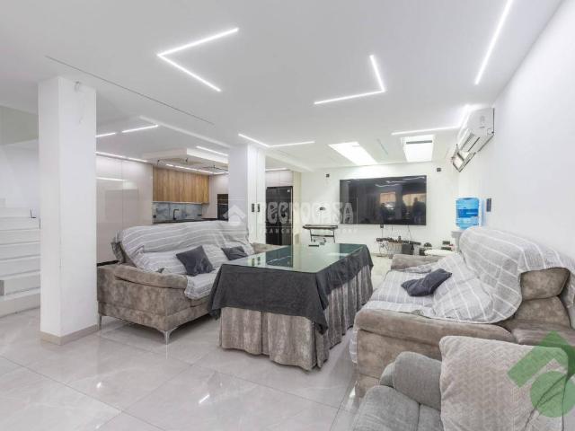 Casa adosada en Venta en Albolote