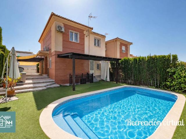 Casa adosada en Venta en Albolote