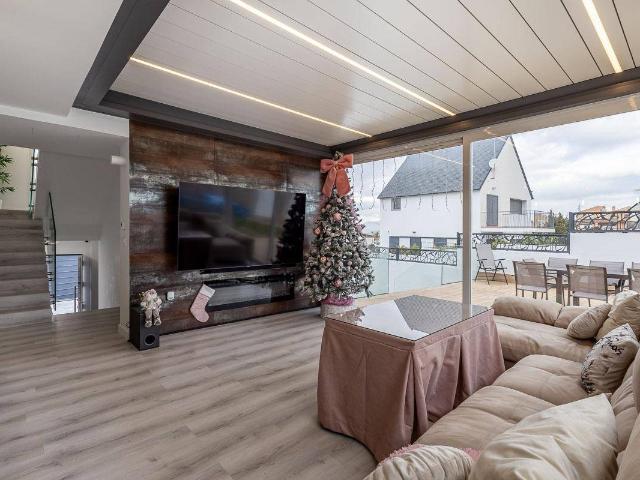 Casa adosada en Venta en Albolote