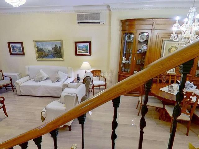 Casa adosada en venta en Alboraya, Alboraya Centro. Preciosa casa señorial en el corazón de Alboraya. Casas adosadas.