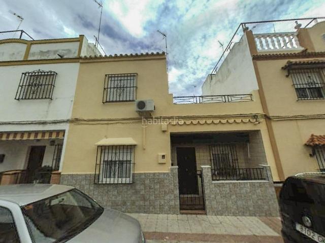 Casa adosada en venta en Alcalá de Guadaira, La Paz. VENTA DE ADOSADO EN ALCALÁ DE GUADAÍRA SEVILLA. Casas adosadas Alcalá de.