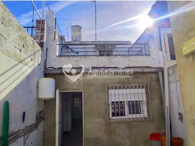 Casa adosada en venta en Alcalá de Guadaira, La Paz. Venta de casa en La Paz, Alcalá de Guadaíra. Casas adosadas Alcalá de.
