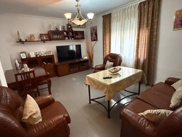 Casa adosada en Venta en Alcalá la Real