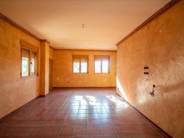 Casa adosada en Venta en Alcaraz