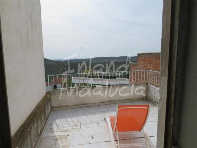 Casa adosada en venta en Alcaudete. Casas adosadas.