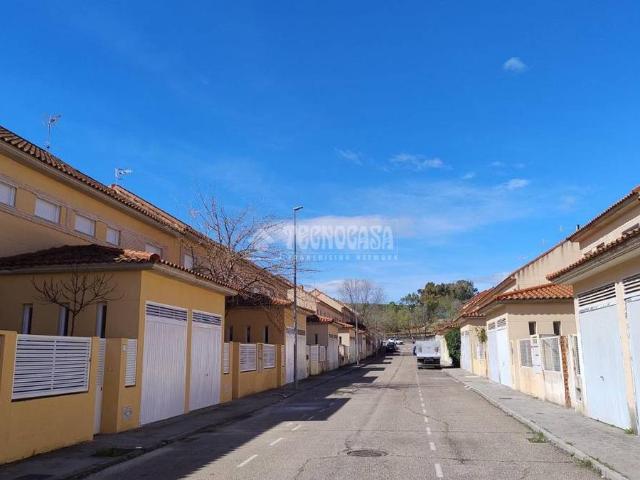 Casa adosada en Venta en Alcaudete de la Jara