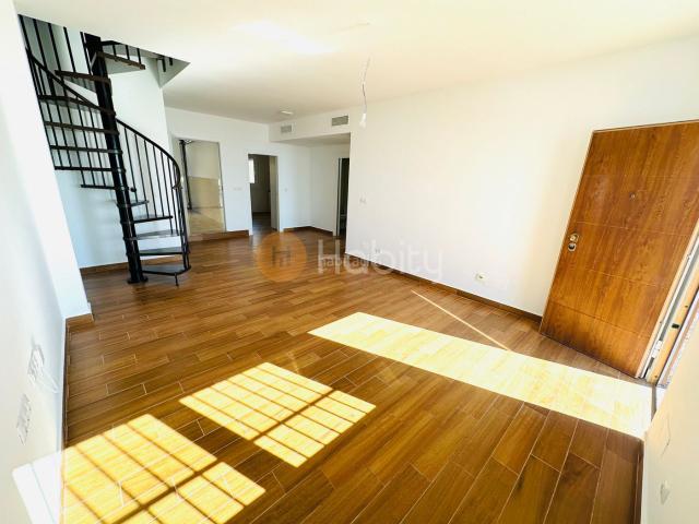 Casa adosada en venta en Alcázares Los, Centro. Primera línea de playa reformada en Los Alcázares. Casas adosadas Alcázares.