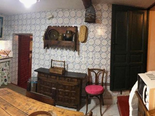 Casa adosada en venta en Alcocer. Alcocer Calle Pasacuerdo. Casas adosadas.