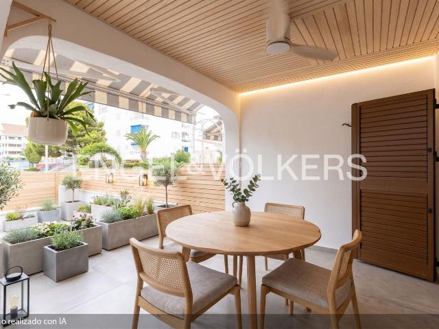 Casa adosada en venta en Alcossebre. Adosado Dúplex junto a la Playa de las Fuentes con Terraza. Casas adosadas.
