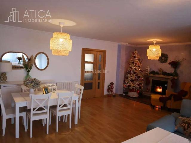 Casa adosada en venta en Aldearrubia. Venta de chalet adosado, Aldearrubia, Salamanca. Casas adosadas.