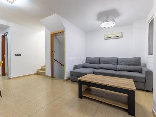 Casa adosada en venta en Alfara de Algimia. Adosado en Alfara de la Baronía amplio, con patio y garaje comunitario. Casas adosadas Alfara de.