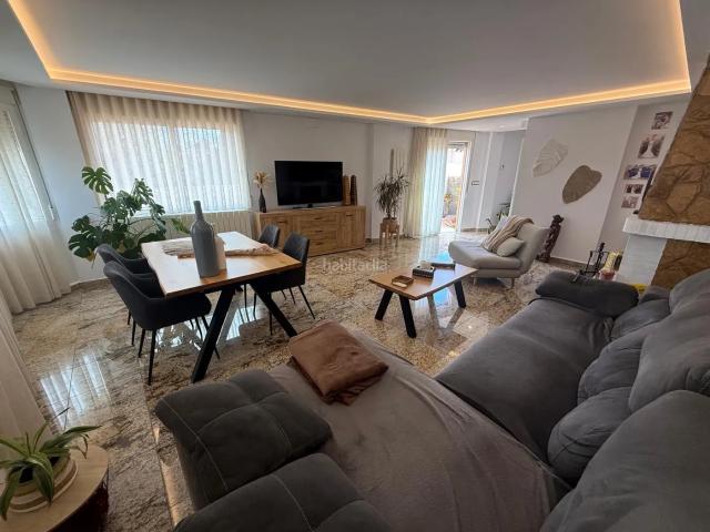 Casa adosada en venta en Alfàs del Pi l´, L´Albir. Adosado de esquina en venta en Alfaz del pi. Casas adosadas Alfàs del Pi.