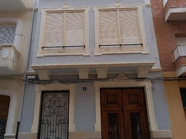 Casa adosada en Venta en Algemesí