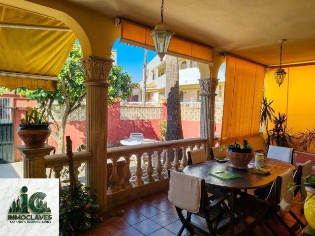 Casa adosada en venta en Algeciras, El Rinconcillo. en Algeciras. Casas adosadas.