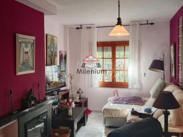Casa adosada en venta en Algeciras, San García. adosado en venta en san garcia. Casas adosadas.