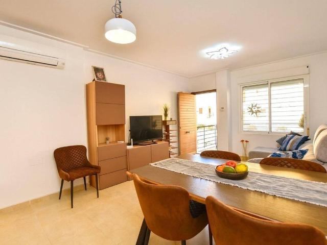 Casa adosada en Venta en Algorfa