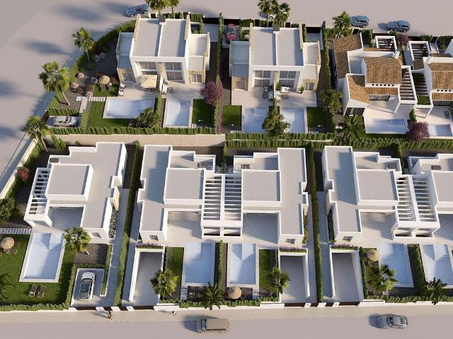 Casa adosada en venta en Algorfa. Pareado en La Finca Golf. Casas adosadas.
