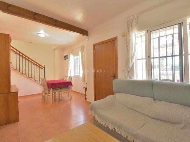Casa adosada en venta en Algorfa. Casas adosadas.