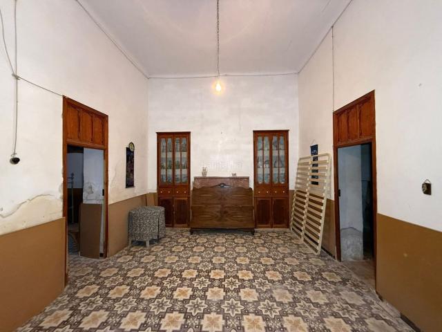 Casa adosada en venta en Algueña. Casas adosadas.