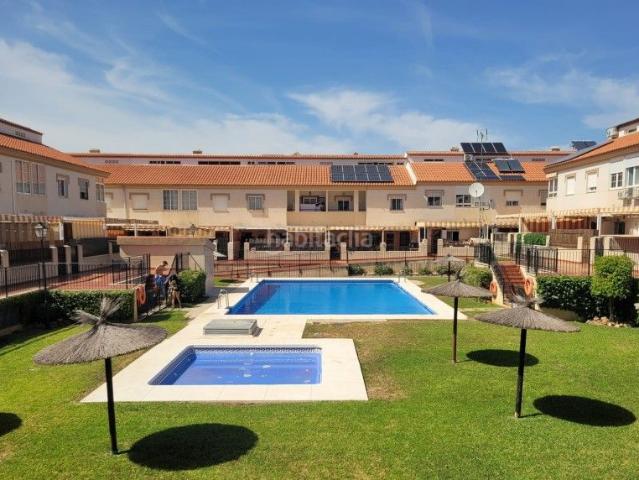Casa adosada en venta en Alhaurín de la Torre, Jardines de Alhaurín Huerta Alta Fuensanguínea. Adosado en Venta en Alhaurín de la Torre Alhaurín de la Torre, Málaga. Casas adosadas Alhaurín de la.