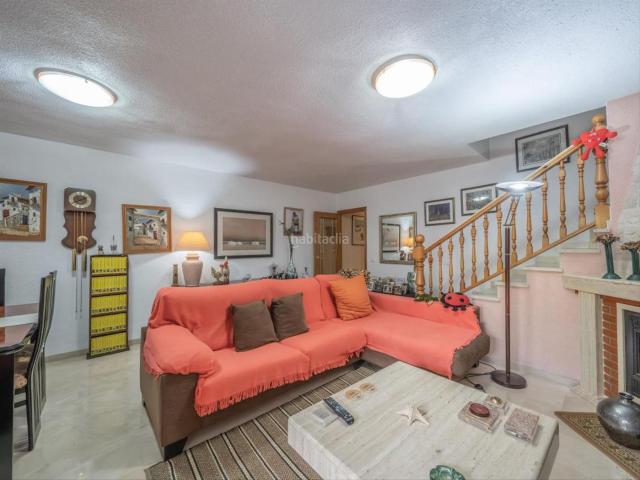 Casa adosada en venta en Alicante, Cabo de las Huertas. Casas adosadas.