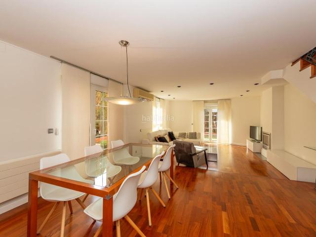 Casa adosada en venta en Alicante, Cabo de las Huertas. Estupenda vivienda lista para entrar a vivir. Casas adosadas.