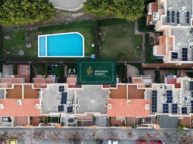 Casa adosada en Venta en Alicante Golf