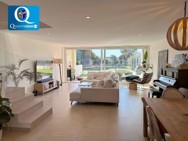 Casa adosada en Venta en Alicante Golf