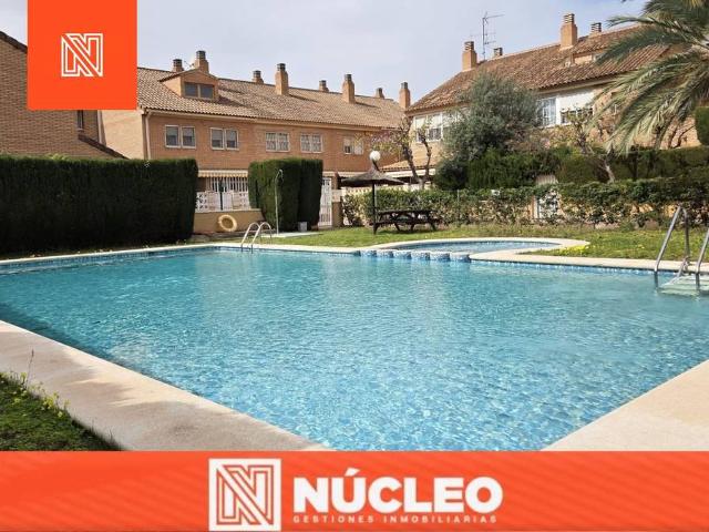 Casa adosada en Venta en Alicante Golf