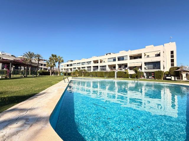 Casa adosada en Venta en Alicante Golf