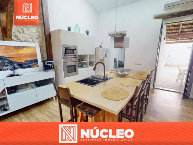 Casa adosada en venta en Alicante, Florida Baja. Ana Navarro. Casas adosadas.