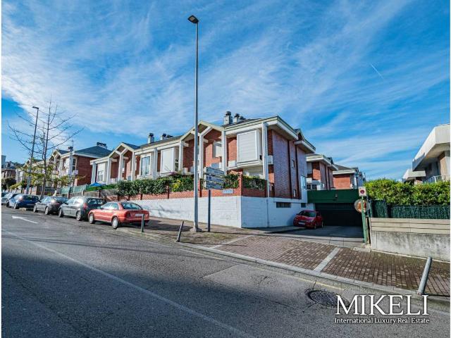Casa chalet en Venta en Alisal San Román
