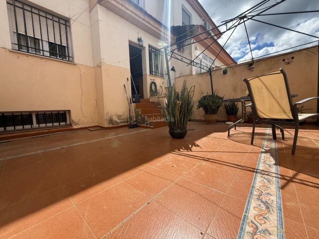 Casa adosada en venta en Aljaraque, Bellavista. BELLAVISTA MUY BUEN CHALET ADOSADO GRAN PATIO Y PARCELA. Casas adosadas.