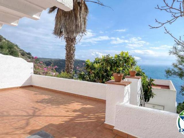 Casa adosada en Venta en Almadrava Canyelles Puig Rom