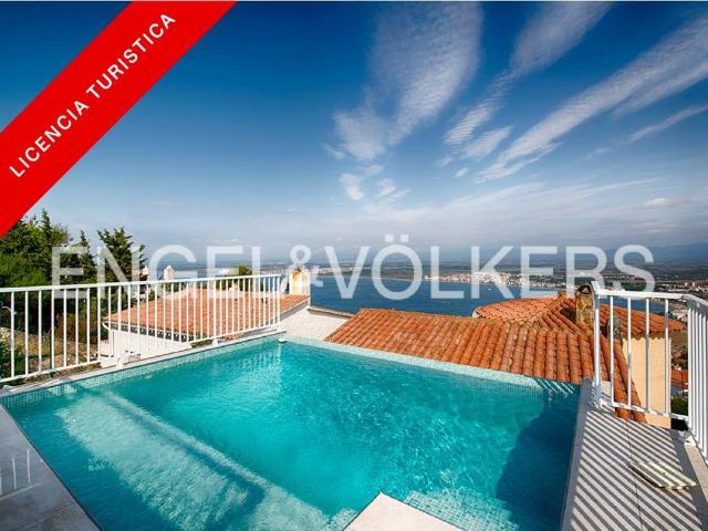 Casa adosada en Venta en Almadrava Canyelles Puig Rom