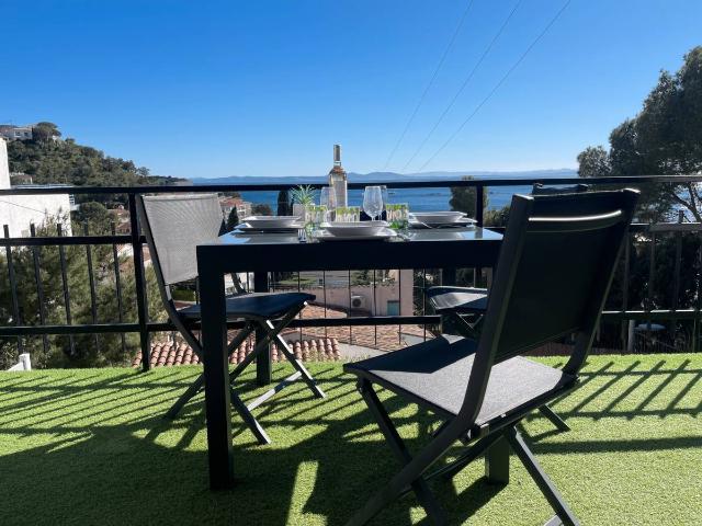 Casa adosada en Venta en Almadrava Canyelles Puig Rom