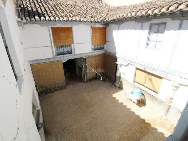 Casa adosada en venta en Almagro. Casa Adosada en venta en Almagro, 10 dormitorios. Casas adosadas.