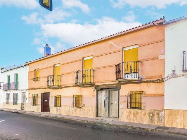 Casa adosada en venta en Almagro. Casas adosadas.