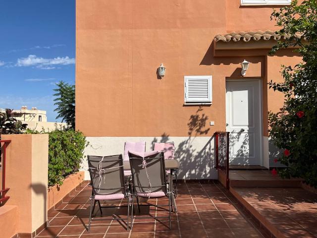 Casa adosada en Venta en Almayate