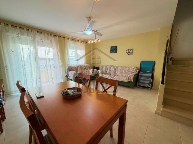 Casa adosada en venta en Almazora Almassora, Playa Ben Afeli. Tu oasis a 300m del mar! Adosado con terraza, piscina y garaje en Playa de Almassora. Casas adosadas Almazora.