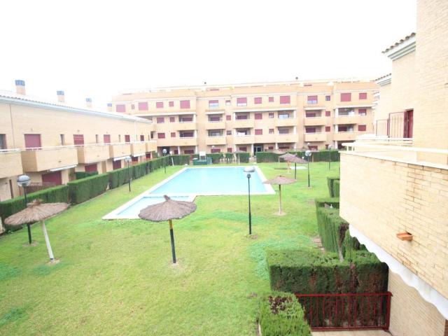 Casa adosada en Venta en Almenara