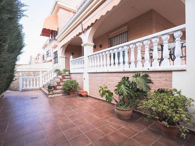 Casa adosada en Venta en Almendralejo