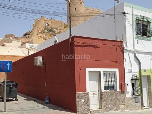 Casa adosada en venta en Almería, Centro. Casa adosada 2 dormitorios en Almería. Casas adosadas.